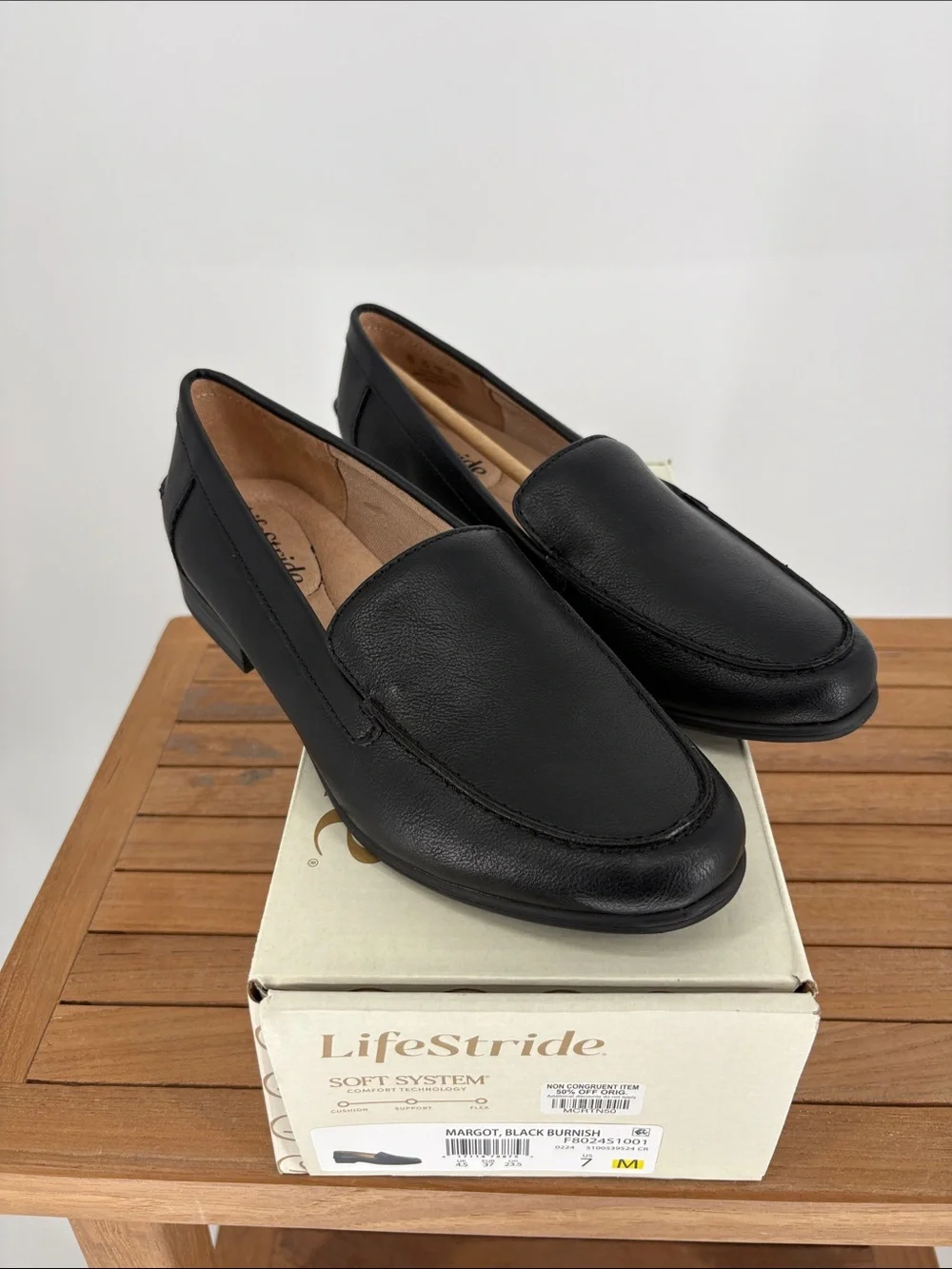 New Life Stride Black Men's Slip-On Loafers - Classic Moc Toe size 7 M